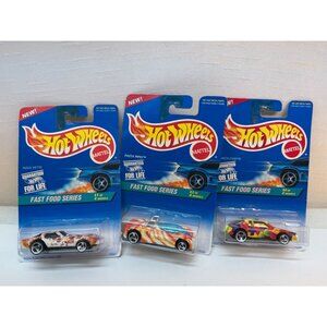 3 Hot Wheels  Fast Food Series-Sealed